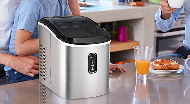 How Can Euhomy Ice Maker Machine Countertop Make Your Trips More Enjoyable?